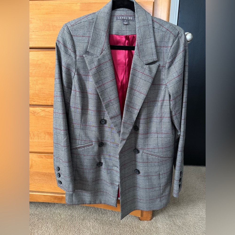 Level 99 Blazer - Picture 4 of 4